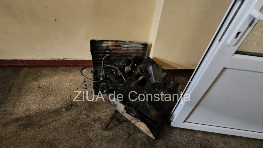 foto video garsoniera in flacari pe bulevardul 1 mai vechi pompierii isu dobrogea intervin de urgenta foto video garsoniera in flacari pe bulevardul 1 mai vechi pompierii isu dobrogea intervin de urgenta