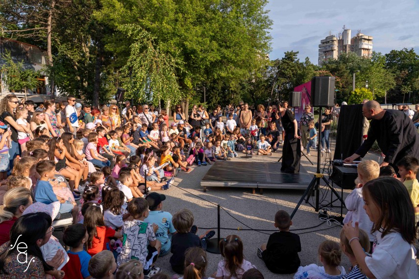foto spectacole impresionante la constanta si mamaia in cea de a doua zi a celei de a patra editii seastreet foto spectacole impresionante la constanta si mamaia in cea de a doua zi a celei de a patra editii seastreet