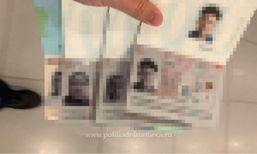 foto anulari de vize contrabanda si zeci de acte false pe aeroportul otopeni o femeie a fost prinsa cu foto anulari de vize contrabanda si zeci de acte false pe aeroportul otopeni o femeie a fost prinsa cu