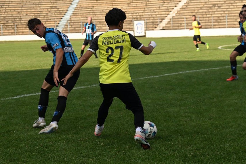 fotbal cs medgidia remiza in meciul cu fc sint niklaas o experienta frumoasa galerie foto 947402 fotbal cs medgidia remiza in meciul cu fc sint niklaas o experienta frumoasa galerie foto 947402