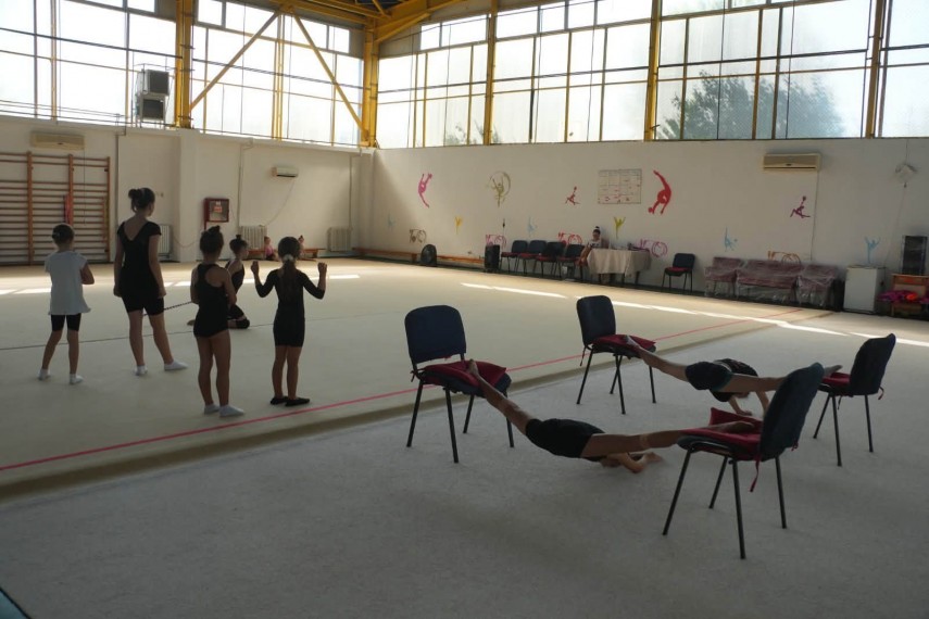 cs victoria cumpana patru gimnaste talentate participa la campionatul national intreaga comunitate este cs victoria cumpana patru gimnaste talentate participa la campionatul national intreaga comunitate este