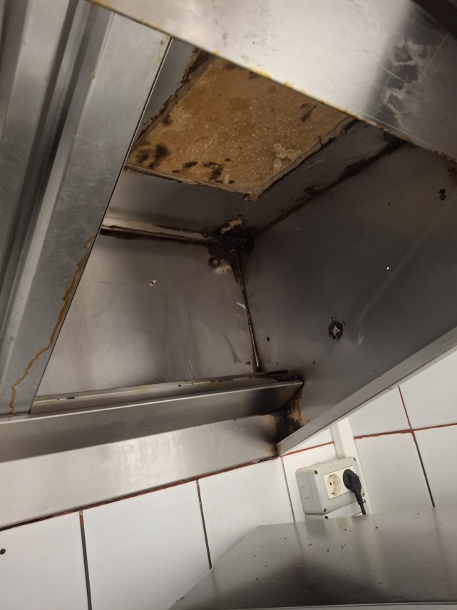 foto anpc a dat amenzi de peste 3 3 milioane de lei in urma controalelor efectuate la nivel national foto anpc a dat amenzi de peste 3 3 milioane de lei in urma controalelor efectuate la nivel national