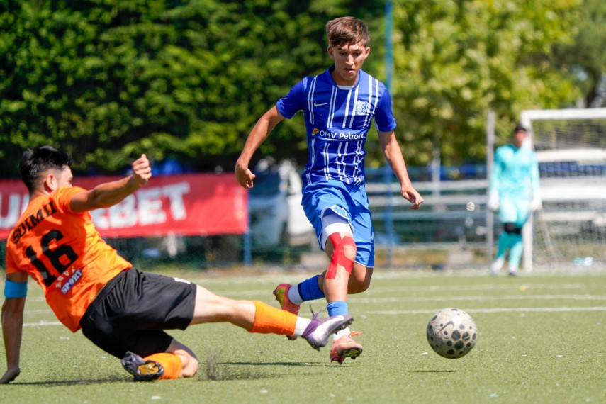 axiopolis cernavoda amical cu sase goluri cu farul constanta under 18 pentru soimi urmeaza meciul din axiopolis cernavoda amical cu sase goluri cu farul constanta under 18 pentru soimi urmeaza meciul din