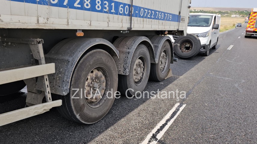 accident pe dn 22 constanta mihai viteazu traficul blocat dupa rasturnarea unui ansamblu rutier un pasager accident pe dn 22 constanta mihai viteazu traficul blocat dupa rasturnarea unui ansamblu rutier un pasager