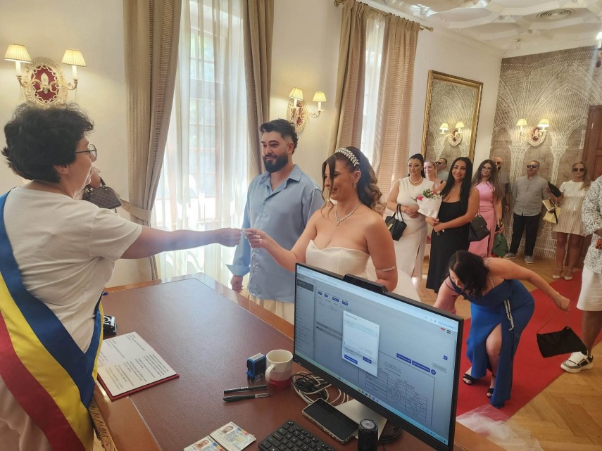 a jucat si la farul constanta sandu culeafa socru mic fiica sa vanessa carolinne fosta campioana la gimnastica a jucat si la farul constanta sandu culeafa socru mic fiica sa vanessa carolinne fosta campioana la gimnastica