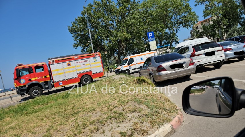 stiri constanta interventie de urgenta in zona malibu o persoana scoasa din apa inconstienta 948666 stiri constanta interventie de urgenta in zona malibu o persoana scoasa din apa inconstienta 948666