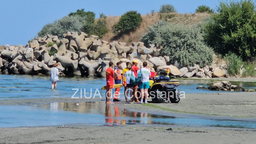 stiri constanta interventie de urgenta in zona malibu o persoana scoasa din apa inconstienta 948666 stiri constanta interventie de urgenta in zona malibu o persoana scoasa din apa inconstienta 948666