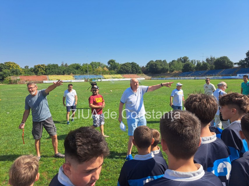constanta foto legendele rugby ului intalnire la 40 de ani de cand farul a devenit vicecampioana la turneul constanta foto legendele rugby ului intalnire la 40 de ani de cand farul a devenit vicecampioana la turneul