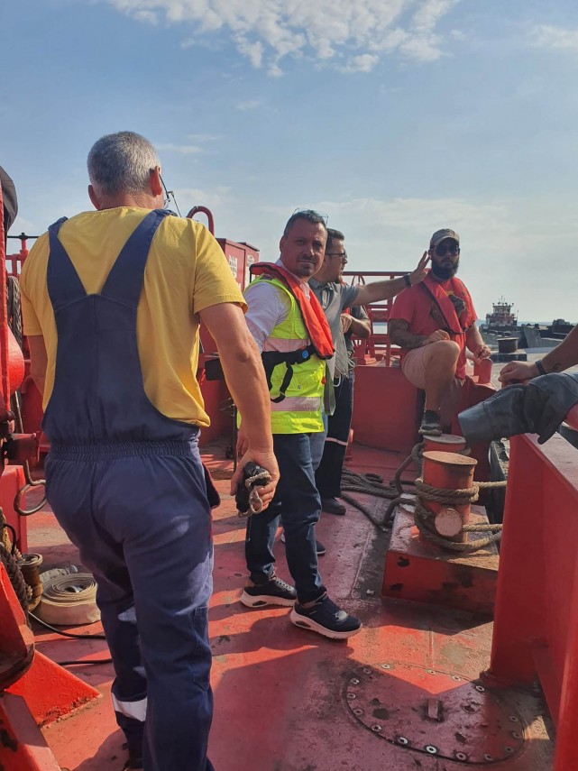 foto lupta contra cronometru la cne cernavoda peste 50 mc s de apa redirectionati in zona bala scriosteanu foto lupta contra cronometru la cne cernavoda peste 50 mc s de apa redirectionati in zona bala scriosteanu