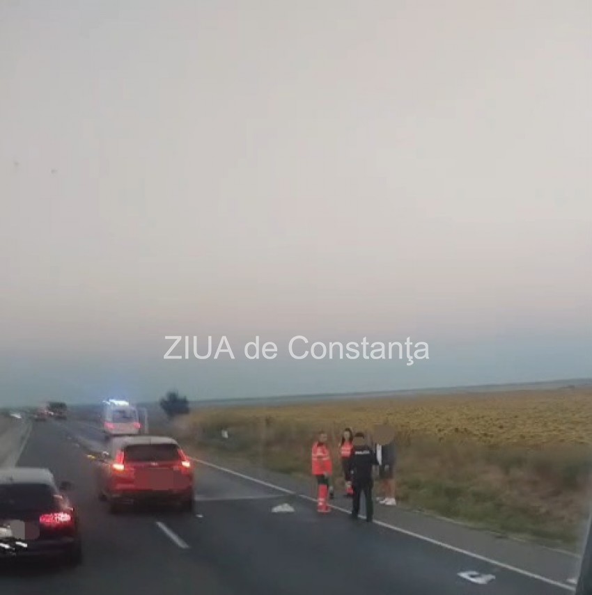 foto video accident mortal pe dn5 zona calugareni un pieton a fost lovit de o masina 949117 foto video accident mortal pe dn5 zona calugareni un pieton a fost lovit de o masina 949117