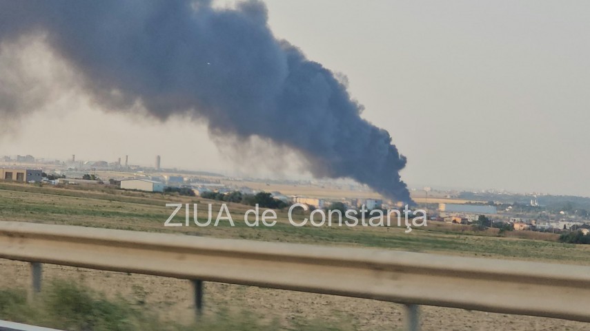 stiri constanta azi incendiu cu degajari mari de fum la un centru de colectare a plasticului intre lumina stiri constanta azi incendiu cu degajari mari de fum la un centru de colectare a plasticului intre lumina