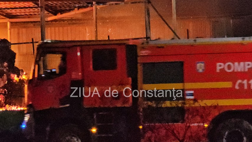 stiri constanta azi incendiu cu degajari mari de fum la un centru de colectare a plasticului intre lumina stiri constanta azi incendiu cu degajari mari de fum la un centru de colectare a plasticului intre lumina