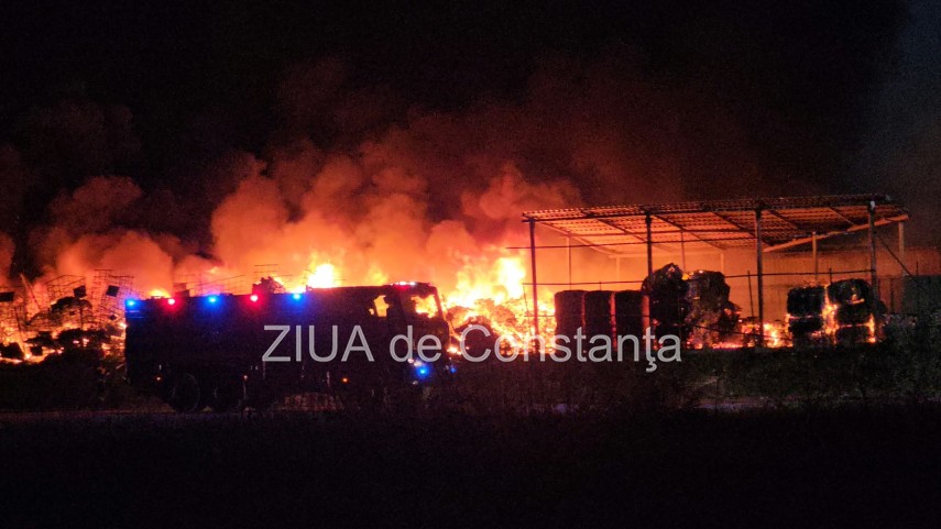 stiri constanta azi incendiu cu degajari mari de fum la un centru de colectare a plasticului intre lumina stiri constanta azi incendiu cu degajari mari de fum la un centru de colectare a plasticului intre lumina