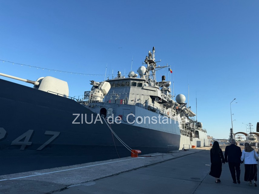 foto video trei nave militare turcesti la constanta romania pregateste vizita presedintelui erdo an la foto video trei nave militare turcesti la constanta romania pregateste vizita presedintelui erdo an la