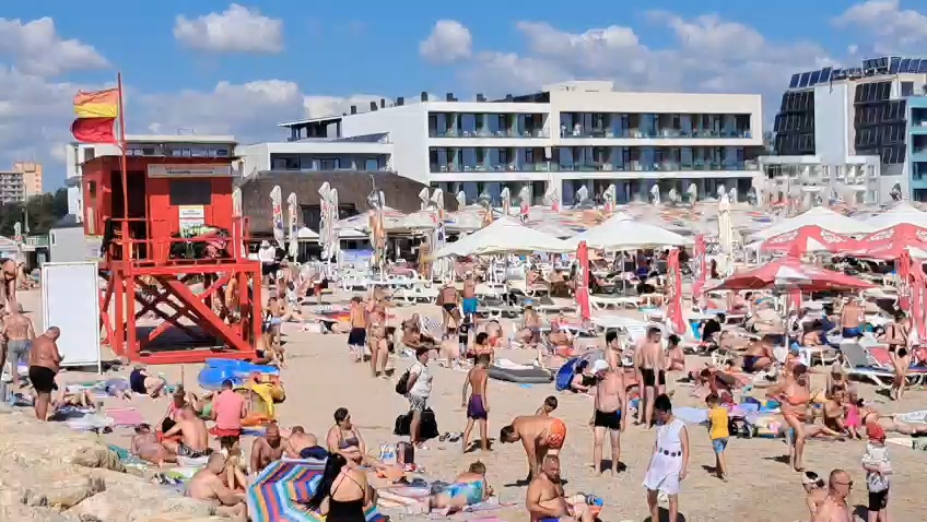 foto video steagul rosu pe plaja din eforie scaldatul este interzis 949527 foto video steagul rosu pe plaja din eforie scaldatul este interzis 949527