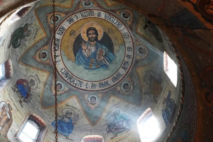 foto cumpana a sarbatorit hramul bisericii adormirea maicii domnului numerosi credinciosi alaturi de foto cumpana a sarbatorit hramul bisericii adormirea maicii domnului numerosi credinciosi alaturi de