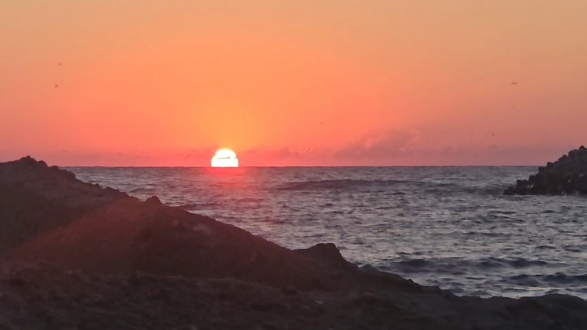 foto video corul madrigal a adus magia muzicii la rasarit pe plaja zoom beach din constanta 949648 foto video corul madrigal a adus magia muzicii la rasarit pe plaja zoom beach din constanta 949648