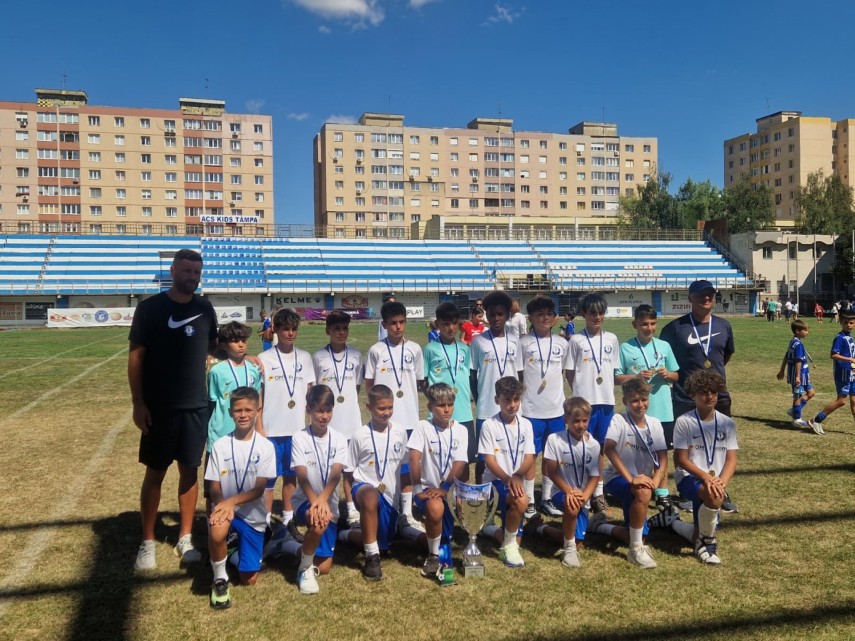 academia hagi invingatoare la toate categoriile turneului brasov junior s cup 2026 a obtinut si trei academia hagi invingatoare la toate categoriile turneului brasov junior s cup 2026 a obtinut si trei