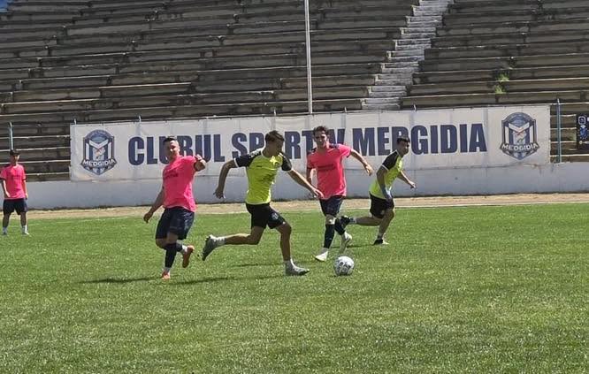 fotbal cs medgidia si axiopolis cernavoda victorii in amicale galerie foto 949741 fotbal cs medgidia si axiopolis cernavoda victorii in amicale galerie foto 949741