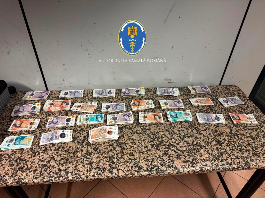 ziua si captura in vama otopeni 50 680 de tigarete de contrabanda confiscate in cinci zile la intrarea ziua si captura in vama otopeni 50 680 de tigarete de contrabanda confiscate in cinci zile la intrarea