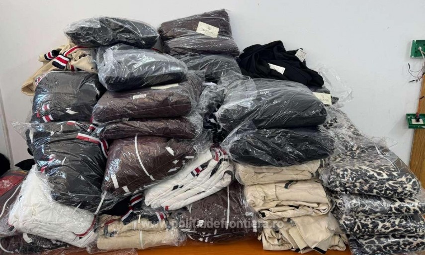 foto actiuni blitz ale politiei de frontiera bunuri in valoare de peste 1 200 000 de lei descoperite foto actiuni blitz ale politiei de frontiera bunuri in valoare de peste 1 200 000 de lei descoperite