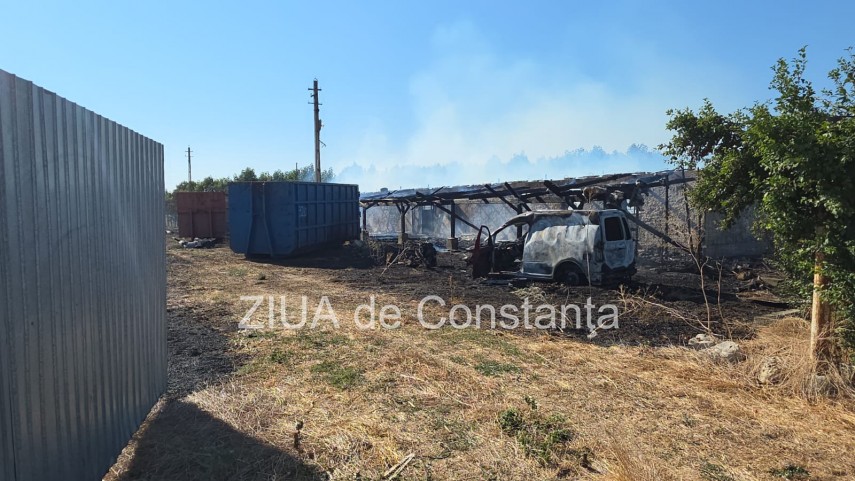 stiri constanta incendiu la o ferma la intrarea in lanurile pompierii intervin cu cinci autospeciale stiri constanta incendiu la o ferma la intrarea in lanurile pompierii intervin cu cinci autospeciale