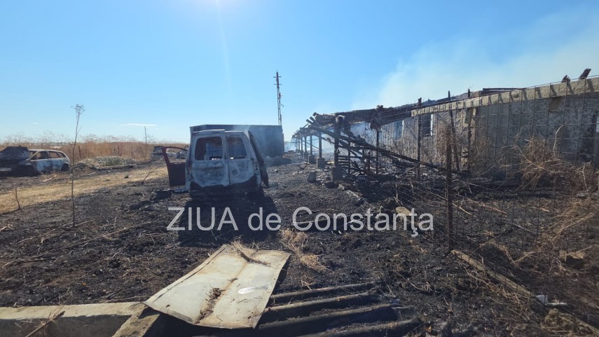 stiri constanta incendiu la o ferma la intrarea in lanurile pompierii intervin cu cinci autospeciale stiri constanta incendiu la o ferma la intrarea in lanurile pompierii intervin cu cinci autospeciale