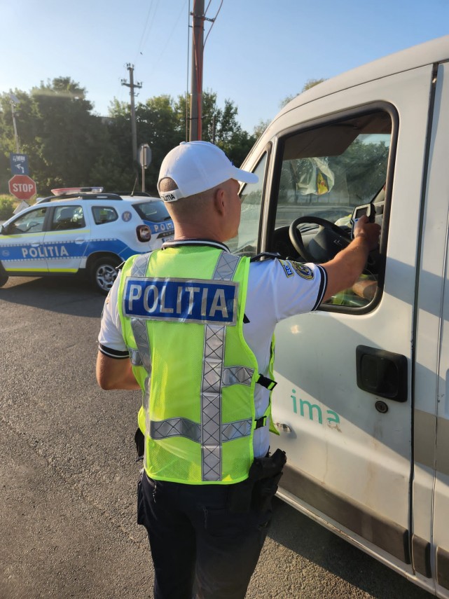 razie pe soselele din tulcea 38 de persoane depistate dupa consumul de alcool 950092 razie pe soselele din tulcea 38 de persoane depistate dupa consumul de alcool 950092