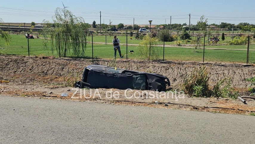 stiri constanta azi accident grav la pecineaga o masina s a rasturnat si a luat foc 950163