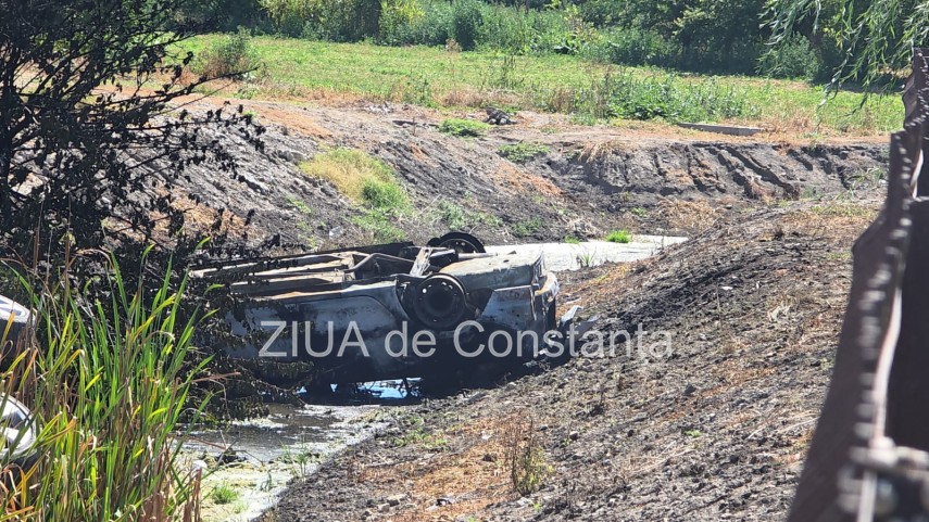 stiri constanta azi accident grav la pecineaga o masina s a rasturnat si a luat foc 950163