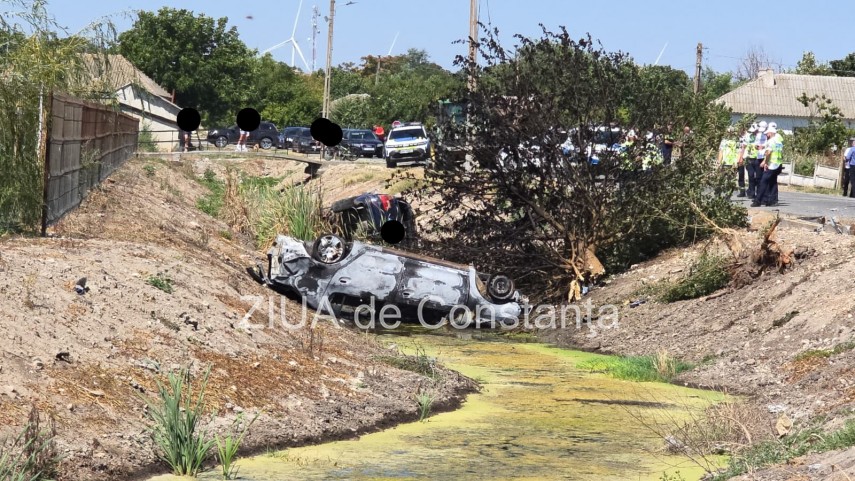 foto video cum arata autospeciala de politie care a luat foc dupa urmarirea de la pecineaga judetul constanta foto video cum arata autospeciala de politie care a luat foc dupa urmarirea de la pecineaga judetul constanta