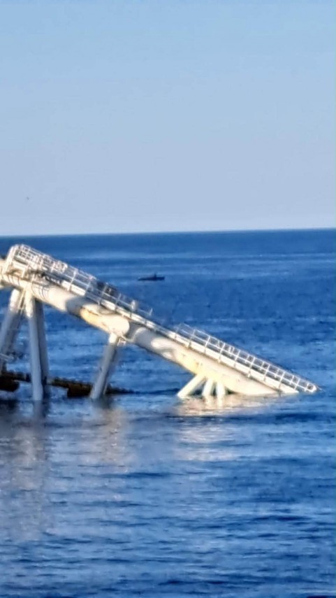 foto stiri constanta azi drona marina cu explozibil distrusa de un f 16 romanesc in apropierea platformei foto stiri constanta azi drona marina cu explozibil distrusa de un f 16 romanesc in apropierea platformei