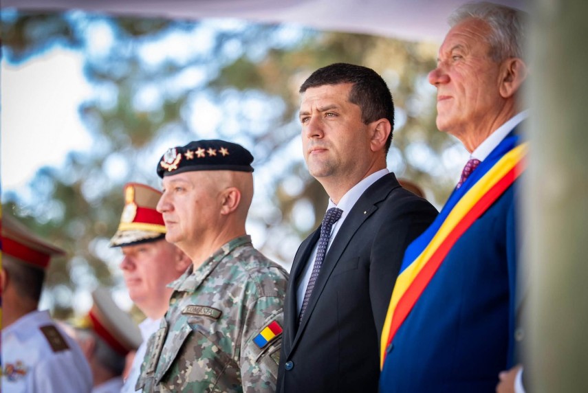 Sursă: Facebook/Radu Miruță