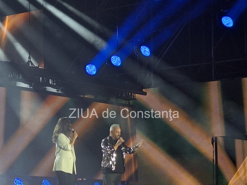live foto a doua seara la festivalul national de muzica usoara mamaia inca zece concurenti pasesc in live foto a doua seara la festivalul national de muzica usoara mamaia inca zece concurenti pasesc in