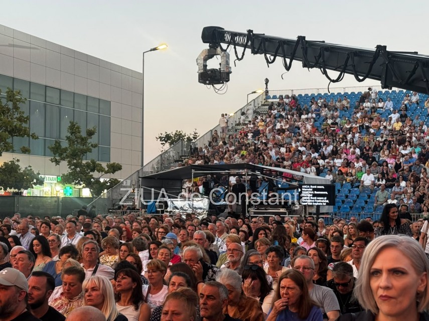 foto video seara de gala la festivalul national de muzica usoara mamaia decernarea premiilor si voci foto video seara de gala la festivalul national de muzica usoara mamaia decernarea premiilor si voci