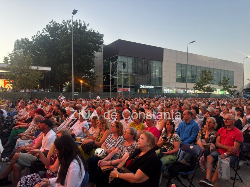 foto video seara de gala la festivalul national de muzica usoara mamaia decernarea premiilor si voci foto video seara de gala la festivalul national de muzica usoara mamaia decernarea premiilor si voci