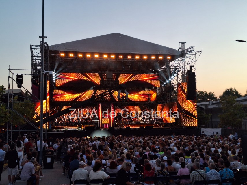 foto video seara de gala la festivalul national de muzica usoara mamaia decernarea premiilor si voci foto video seara de gala la festivalul national de muzica usoara mamaia decernarea premiilor si voci