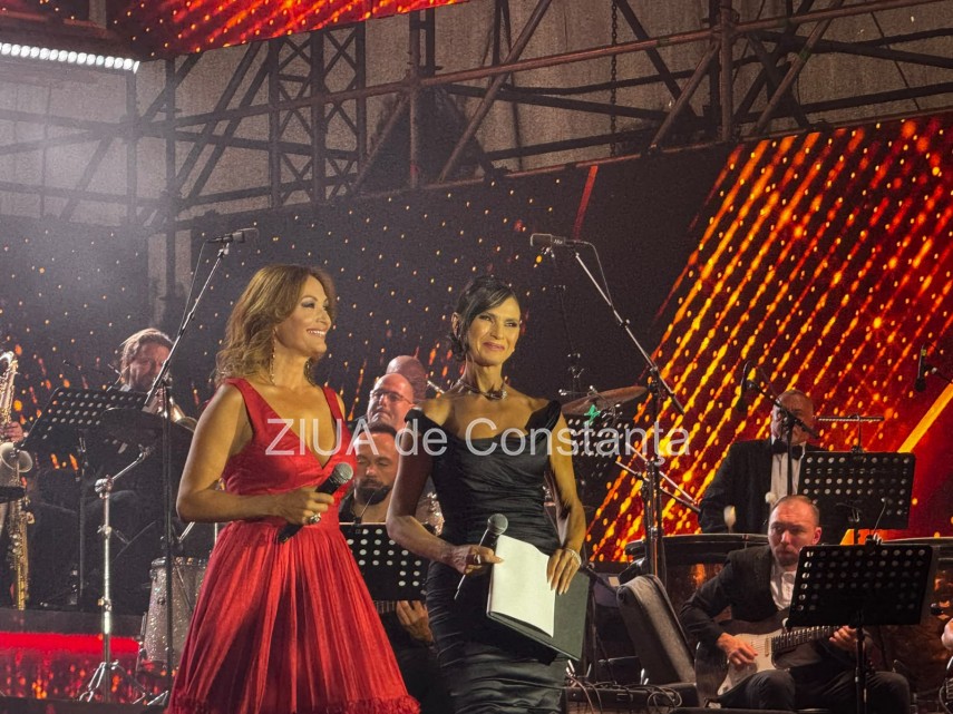 foto video seara de gala la festivalul national de muzica usoara mamaia decernarea premiilor si voci foto video seara de gala la festivalul national de muzica usoara mamaia decernarea premiilor si voci