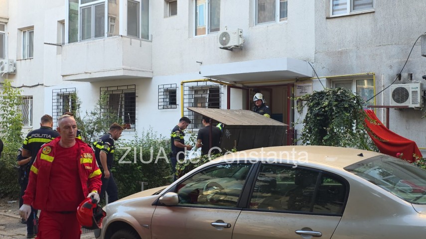 incendiu intr un apartament din constanta pompierii intervin pe aleea lalelelor 950562 incendiu intr un apartament din constanta pompierii intervin pe aleea lalelelor 950562