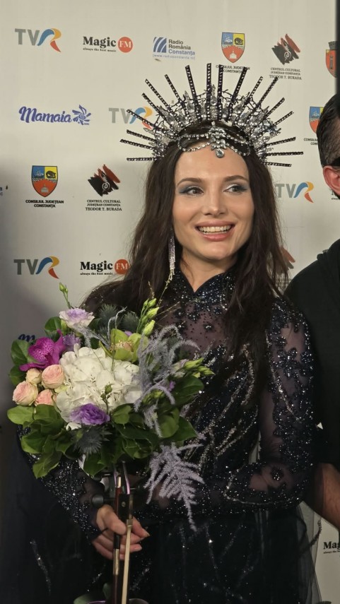 paula seling si alexandru gorgos au castigat marele trofeu al festivalului national de muzica usoara paula seling si alexandru gorgos au castigat marele trofeu al festivalului national de muzica usoara