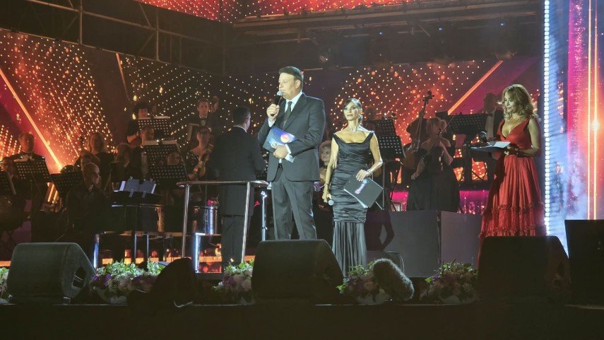 paula seling si alexandru gorgos au castigat marele trofeu al festivalului national de muzica usoara paula seling si alexandru gorgos au castigat marele trofeu al festivalului national de muzica usoara