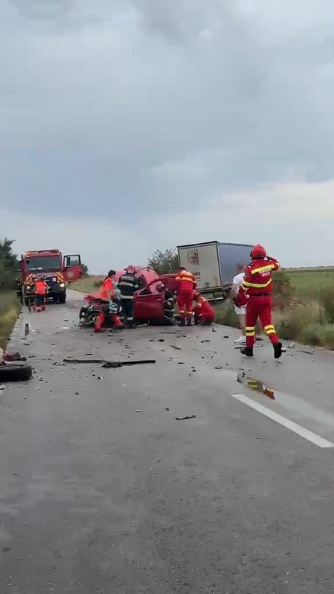 foto video stiri constanta accident grav la iesirea de pe autostrada a2 spre ciocarlia intervine elicopterul foto video stiri constanta accident grav la iesirea de pe autostrada a2 spre ciocarlia intervine elicopterul