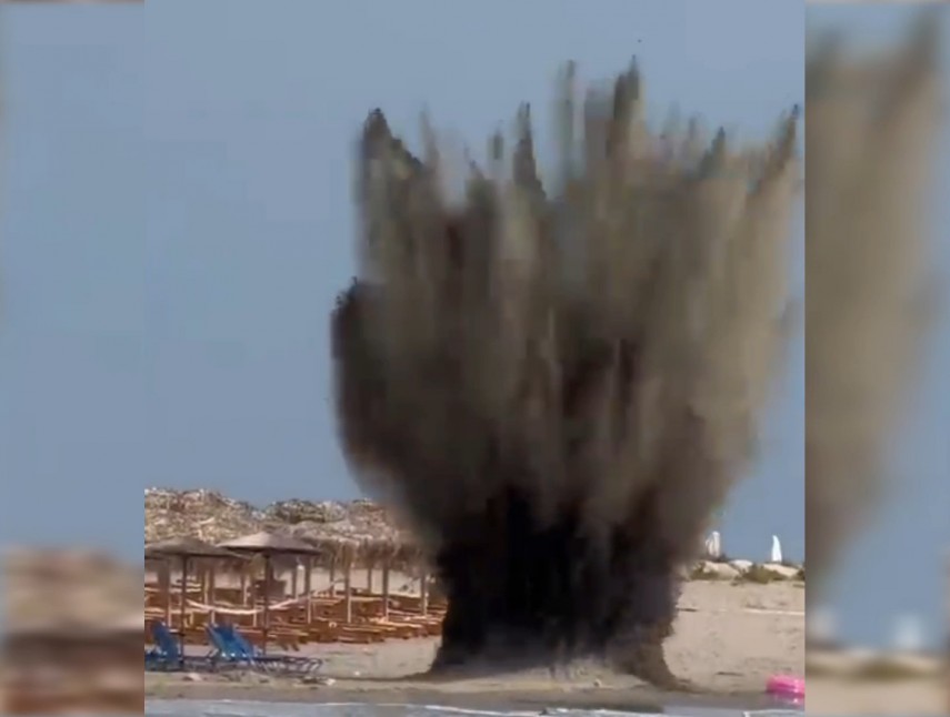 foto video explozie pe plaja la olimp o drona a fost detonata controlat 950854 foto video explozie pe plaja la olimp o drona a fost detonata controlat 950854