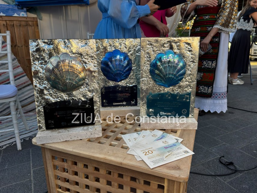 foto video cea de a xxv a editie a festivalului national al cantecului si dansului popular romanesc mamaia foto video cea de a xxv a editie a festivalului national al cantecului si dansului popular romanesc mamaia