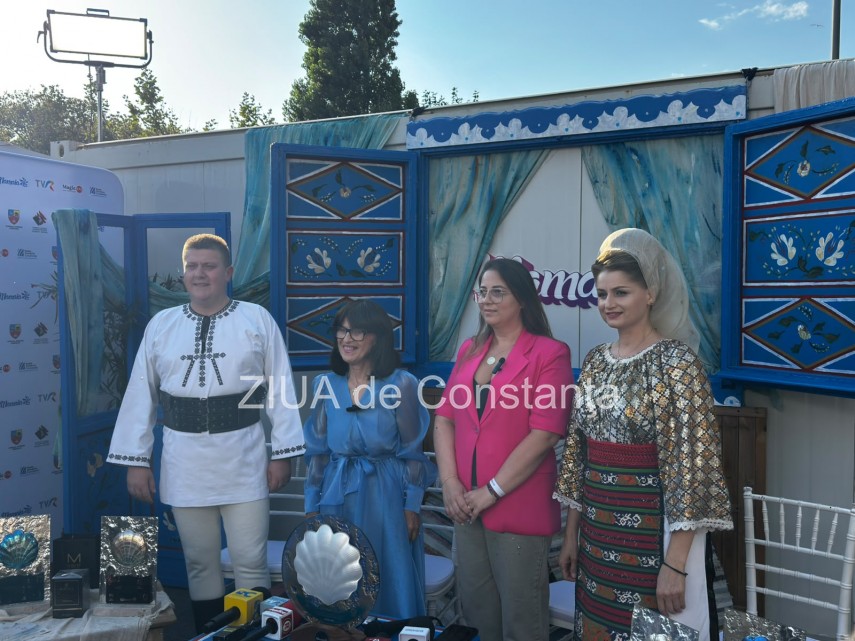 foto video cea de a xxv a editie a festivalului national al cantecului si dansului popular romanesc mamaia foto video cea de a xxv a editie a festivalului national al cantecului si dansului popular romanesc mamaia