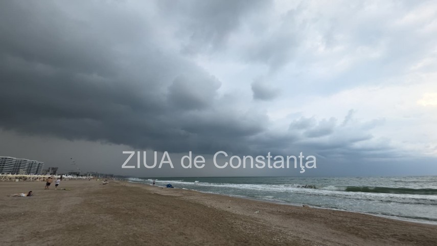foto video fotoreportaj cod portocaliu de vreme severa in constanta imagini spectaculoase cu cerul care foto video fotoreportaj cod portocaliu de vreme severa in constanta imagini spectaculoase cu cerul care