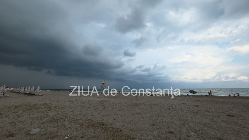 foto video fotoreportaj cod portocaliu de vreme severa in constanta imagini spectaculoase cu cerul care foto video fotoreportaj cod portocaliu de vreme severa in constanta imagini spectaculoase cu cerul care
