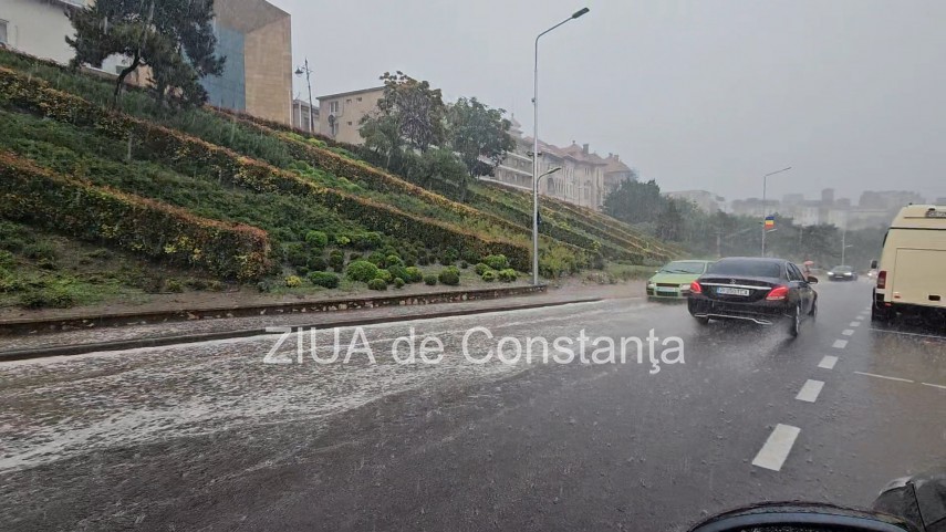 foto video vreme severa in constanta ploaia torentiala a pus stapanire pe oras 951075 foto video vreme severa in constanta ploaia torentiala a pus stapanire pe oras 951075