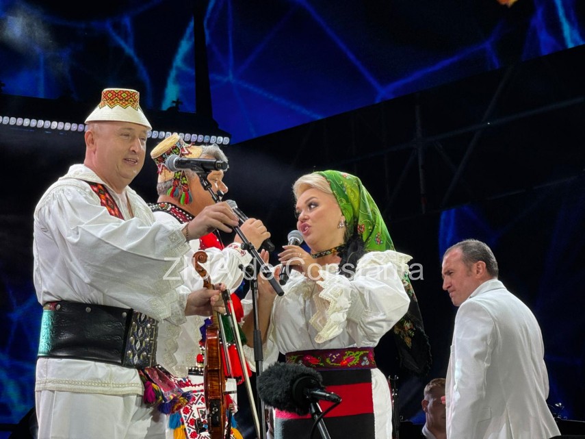 live foto video festivalul national al cantecului si dansului popular romanesc mamaia 2026 isi desemneaza live foto video festivalul national al cantecului si dansului popular romanesc mamaia 2026 isi desemneaza