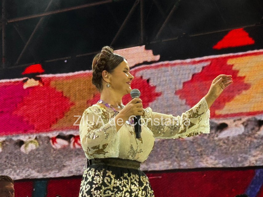live foto video festivalul national al cantecului si dansului popular romanesc mamaia 2026 isi desemneaza live foto video festivalul national al cantecului si dansului popular romanesc mamaia 2026 isi desemneaza